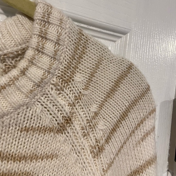 J Crew Size M Tan Cream Raglan space-dyed Sweater Long sleeve Crew Neck Lullover - Picture 3 of 10